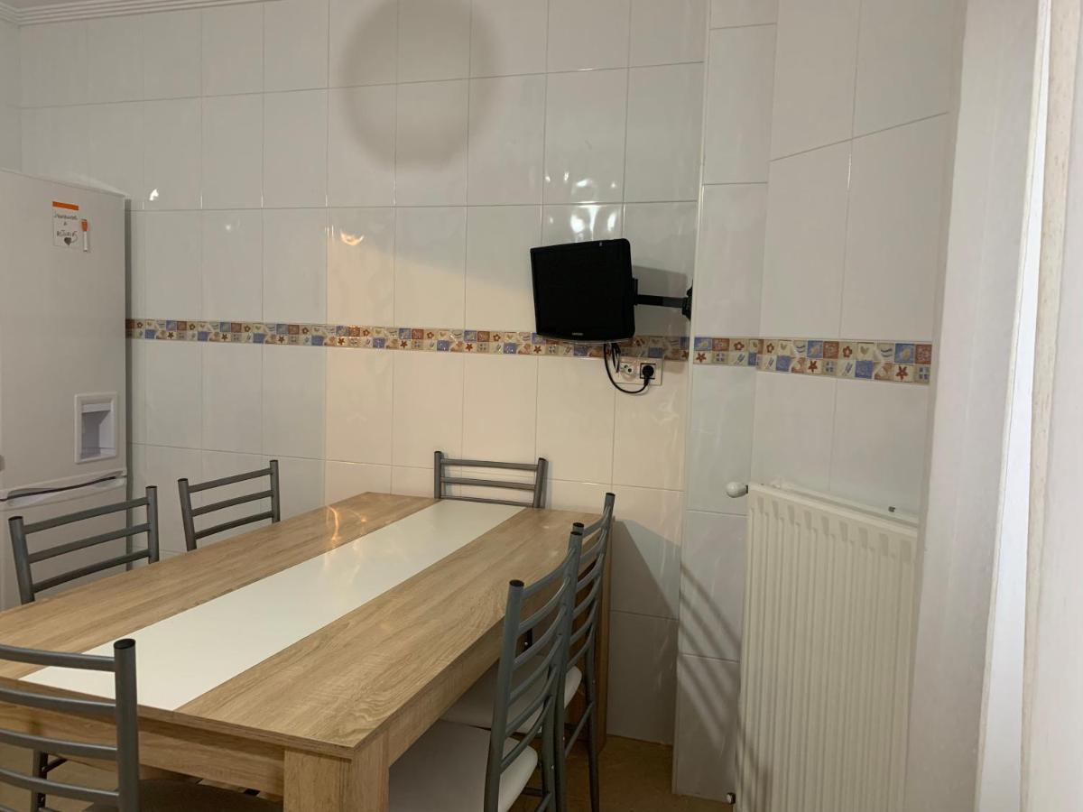 Alfaraz Apartment Aviles Luaran gambar