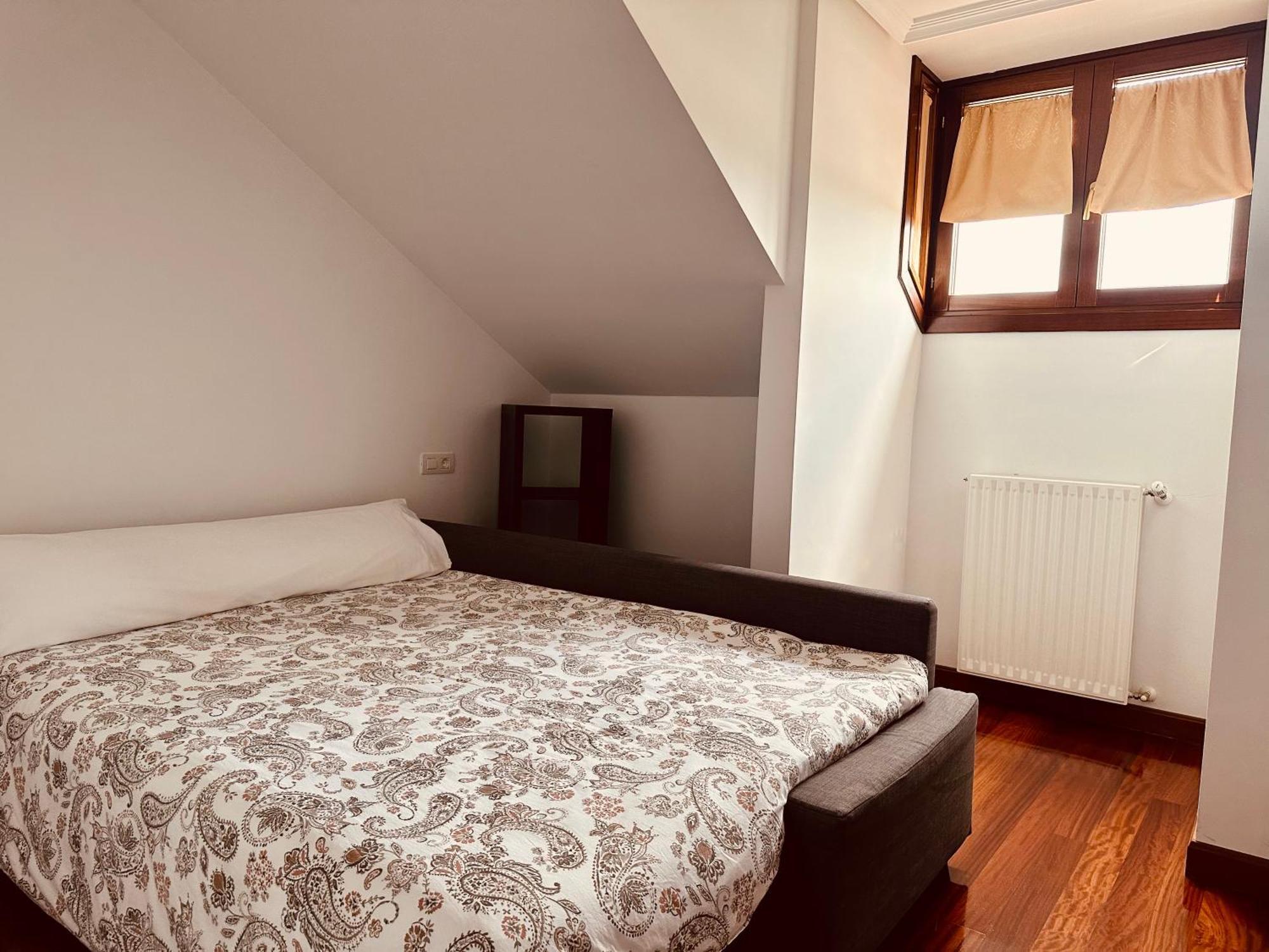 Alfaraz Apartment Aviles Luaran gambar